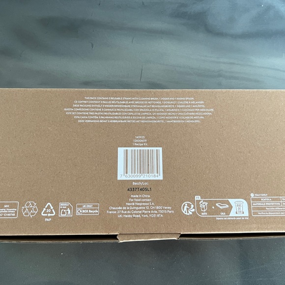 Nespresso Cocktail Kit with Pastel Straws - Brand New - Picture 5 of 5